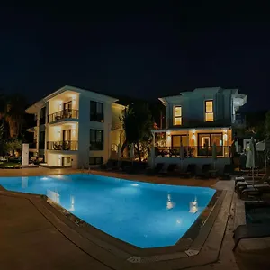 Marla Otel